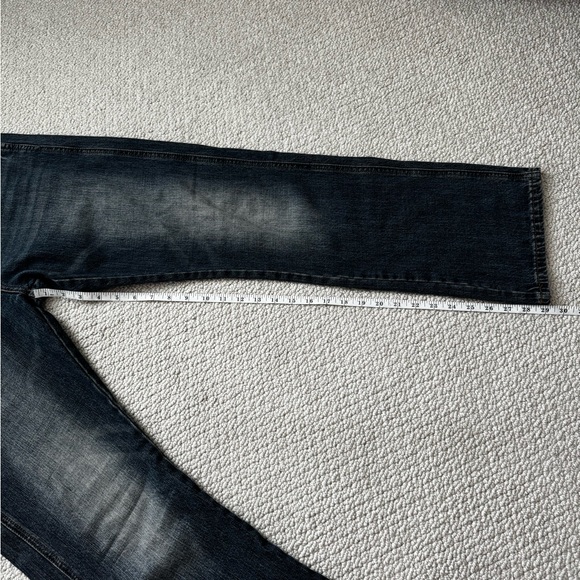 Wrangler Retro Slim Straight Jeans - Picture 7 of 7